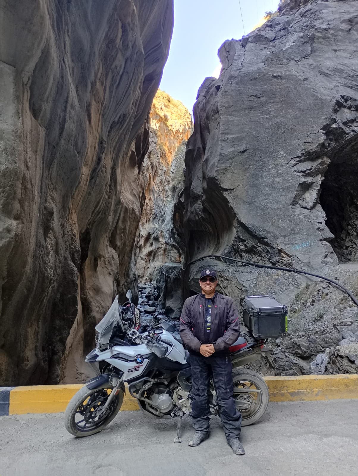 BMW F 750 GS de Lima Road en ruta